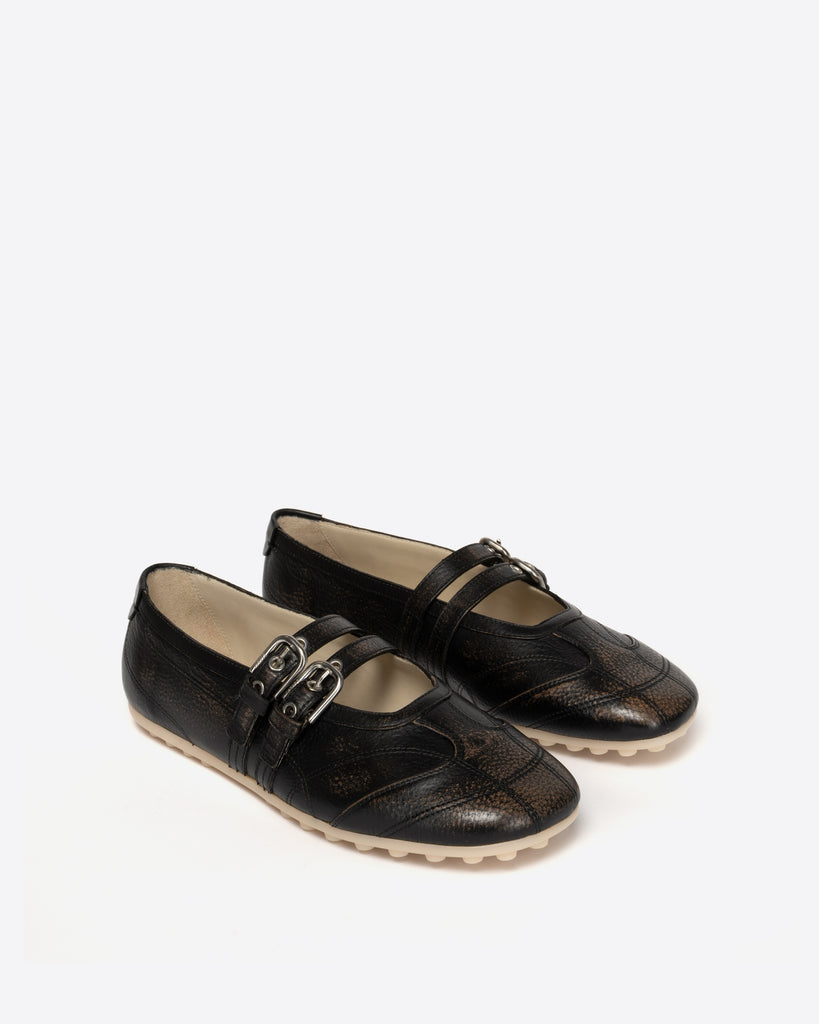 STUDIO_BLACK_TUMBLED_2_threequ