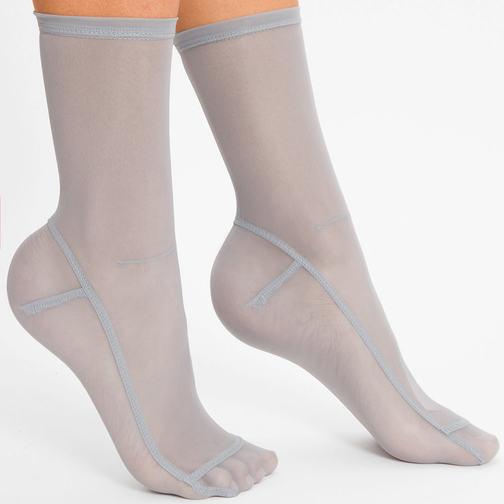 Powder Blue Solid Mesh Socks by Darner – Labucq