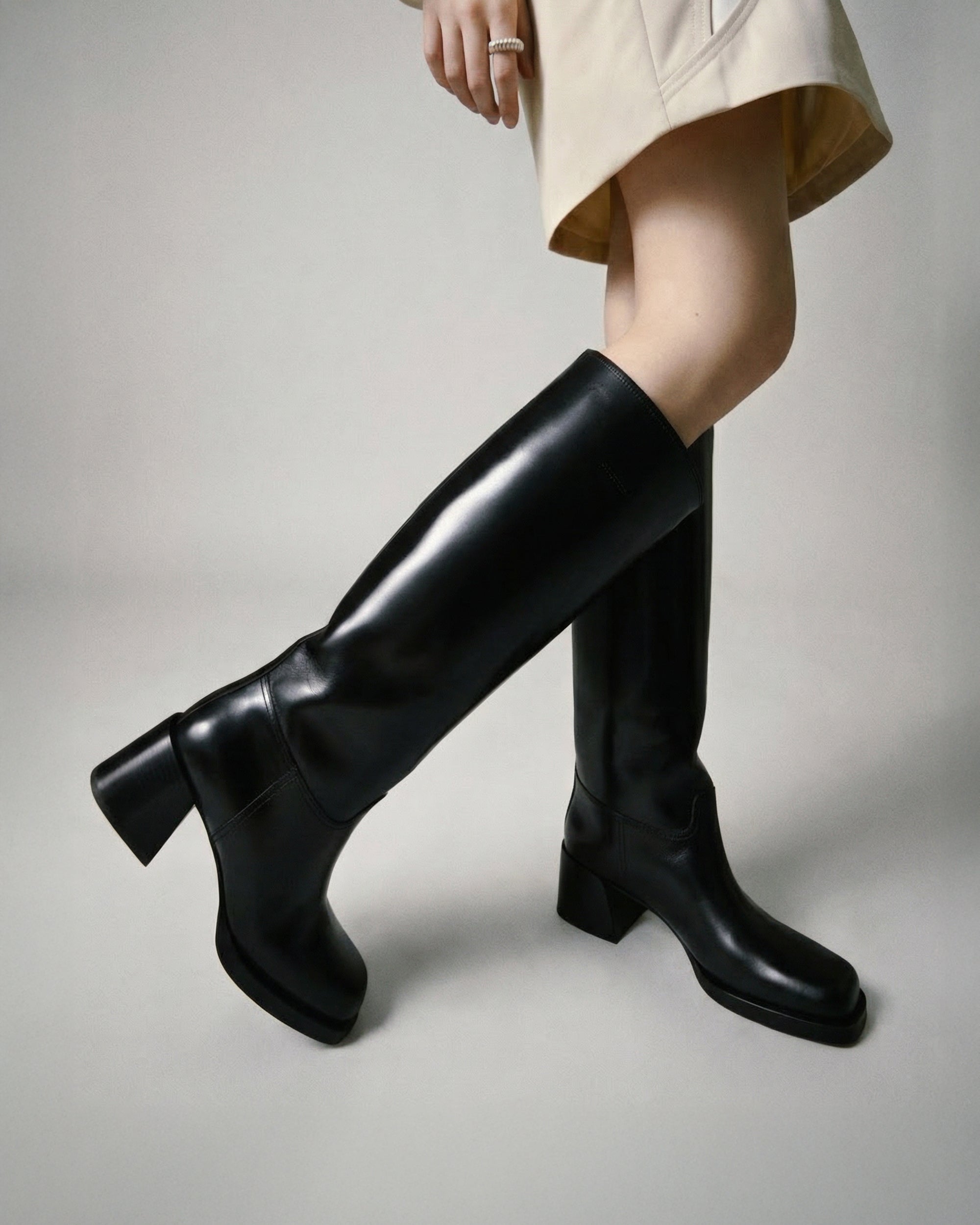 Joan High Boot Black – Labucq