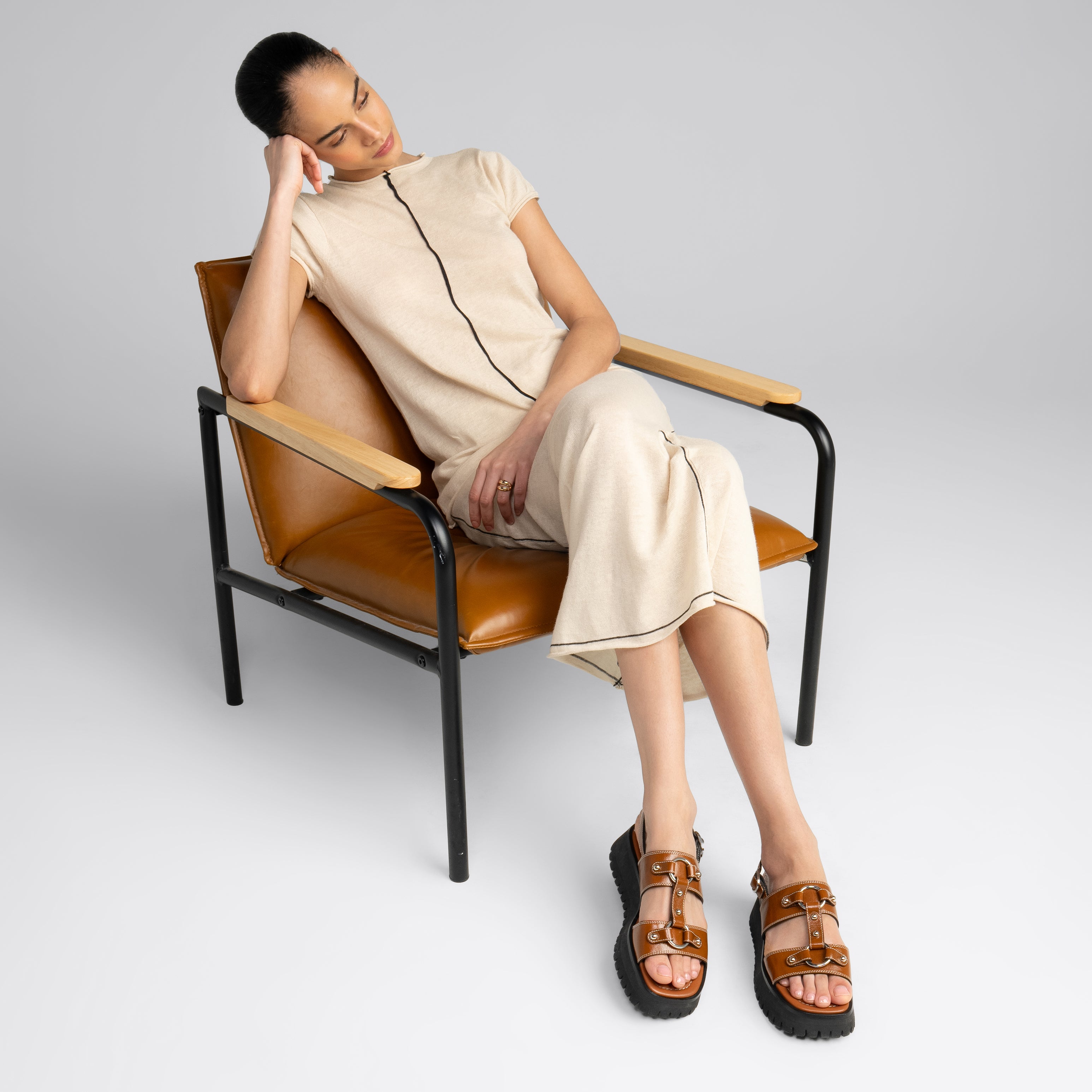 JVAM ATLAS SANDALS 36サイズ Atlas Grey Green - Flat sandals in chypre leather with