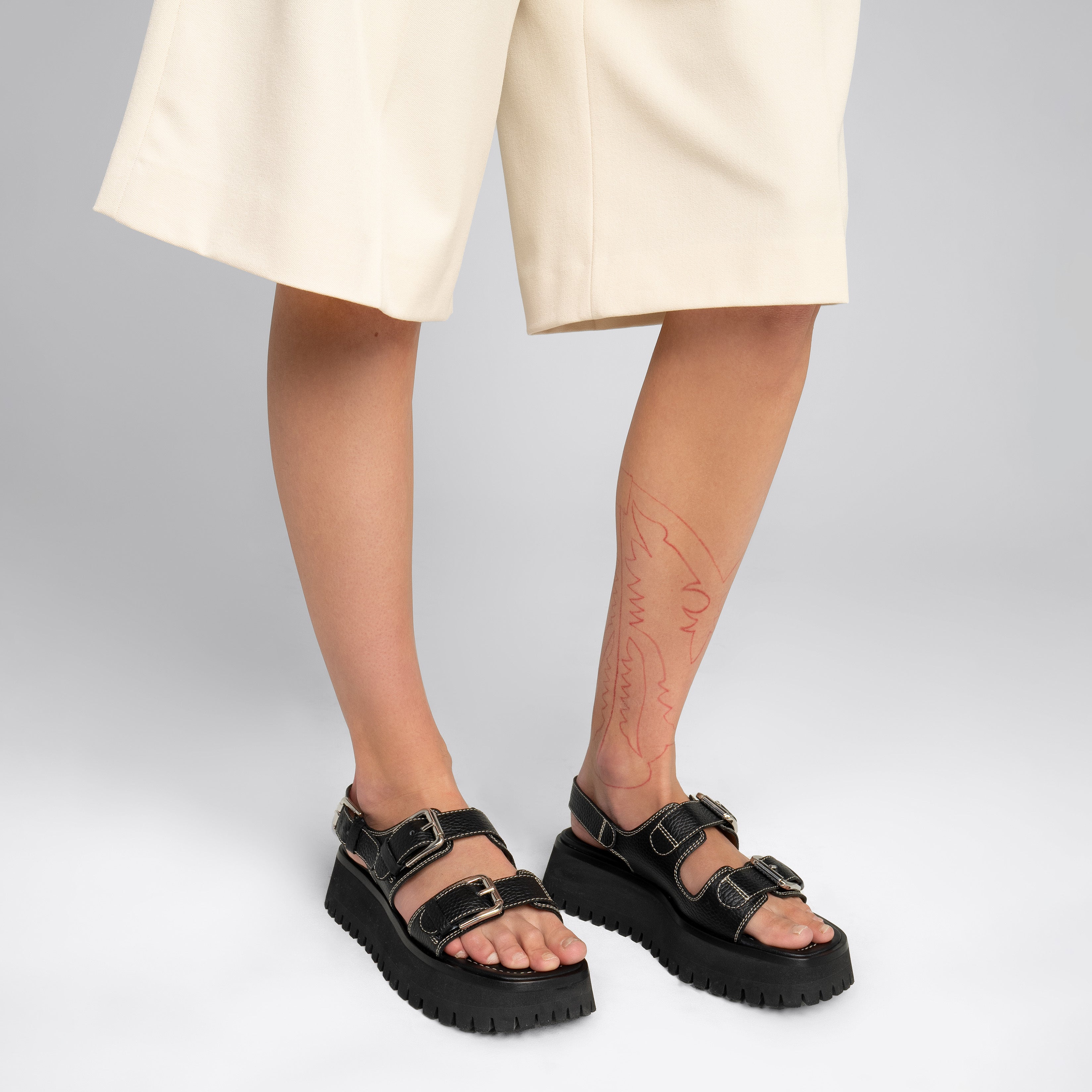 キシタイ サンダル シューズ レディース Women's Heeled Sandals By XTI Black キシタイ サンダル シューズ レディース Women\u0027s Flat Sandals By XTI