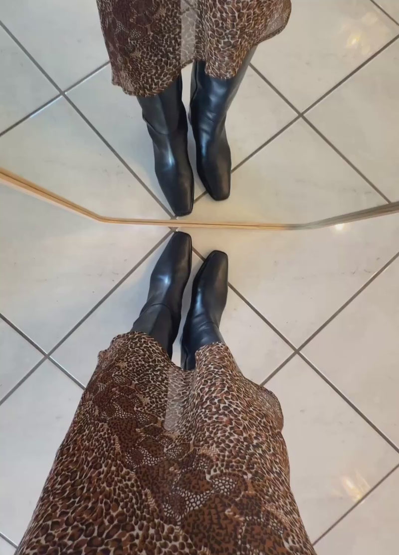 Hugo High Boot Brown editorial video preview